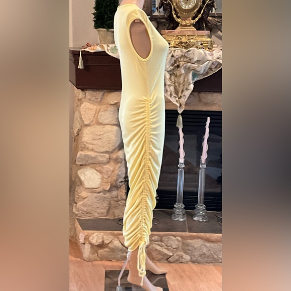 ASOS DESIGN Yellow Dress 10 - Picture 5 of 8